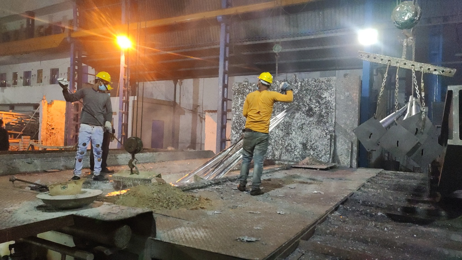 Hot dip galvanizing work at Shivam Engineers & Fabricators - photo 4